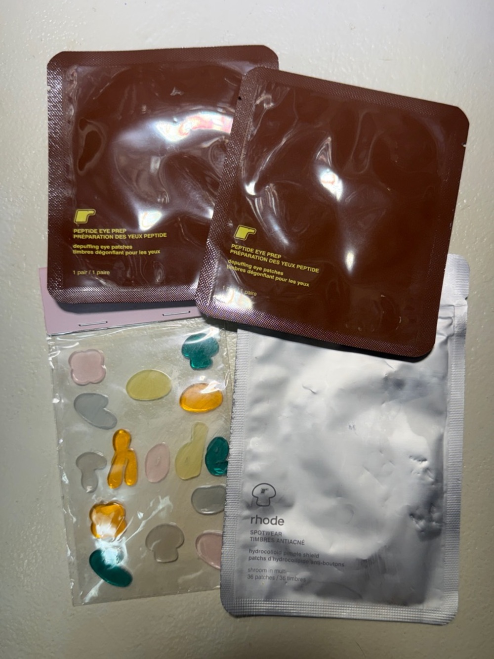 RHODE White Face Mask & Brown Eye Patches Skincare Set